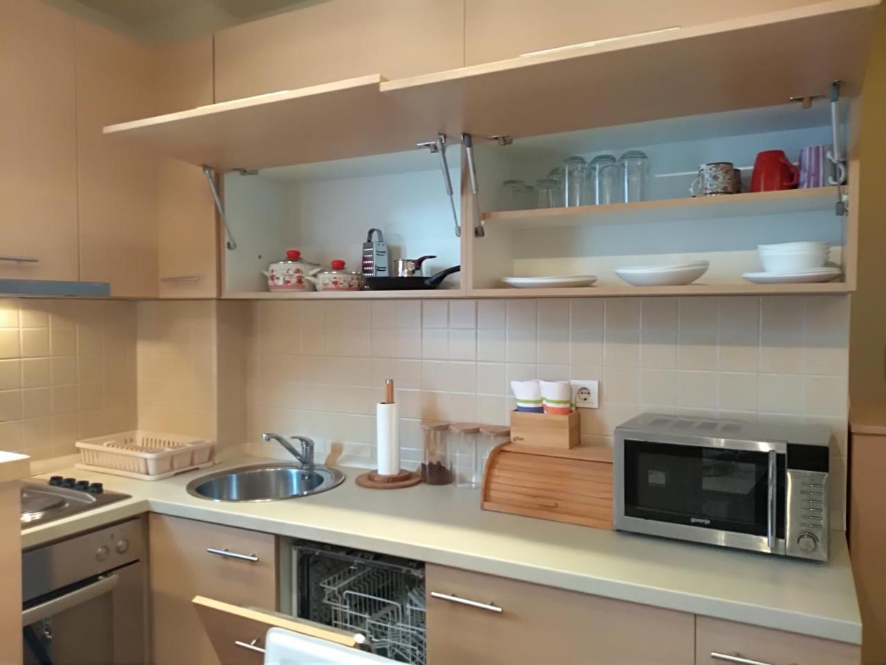 Apartman Nina Vojvode Stepe Vozdovac Voždivac Buitenkant foto